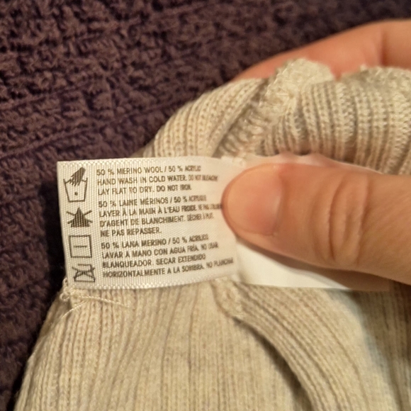 Pair of Rib Knit Beanies - FUQILA & BULA (Grey & Cream) Merino Wool - Picture 6 of 6